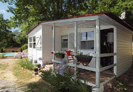 Riverside Chalet avec piscine chauf...